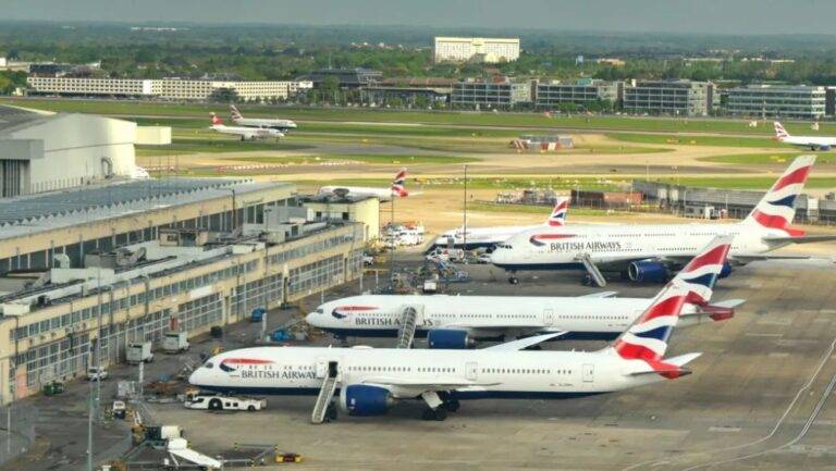 Heathrow Airport Closed Due to Power Outage
